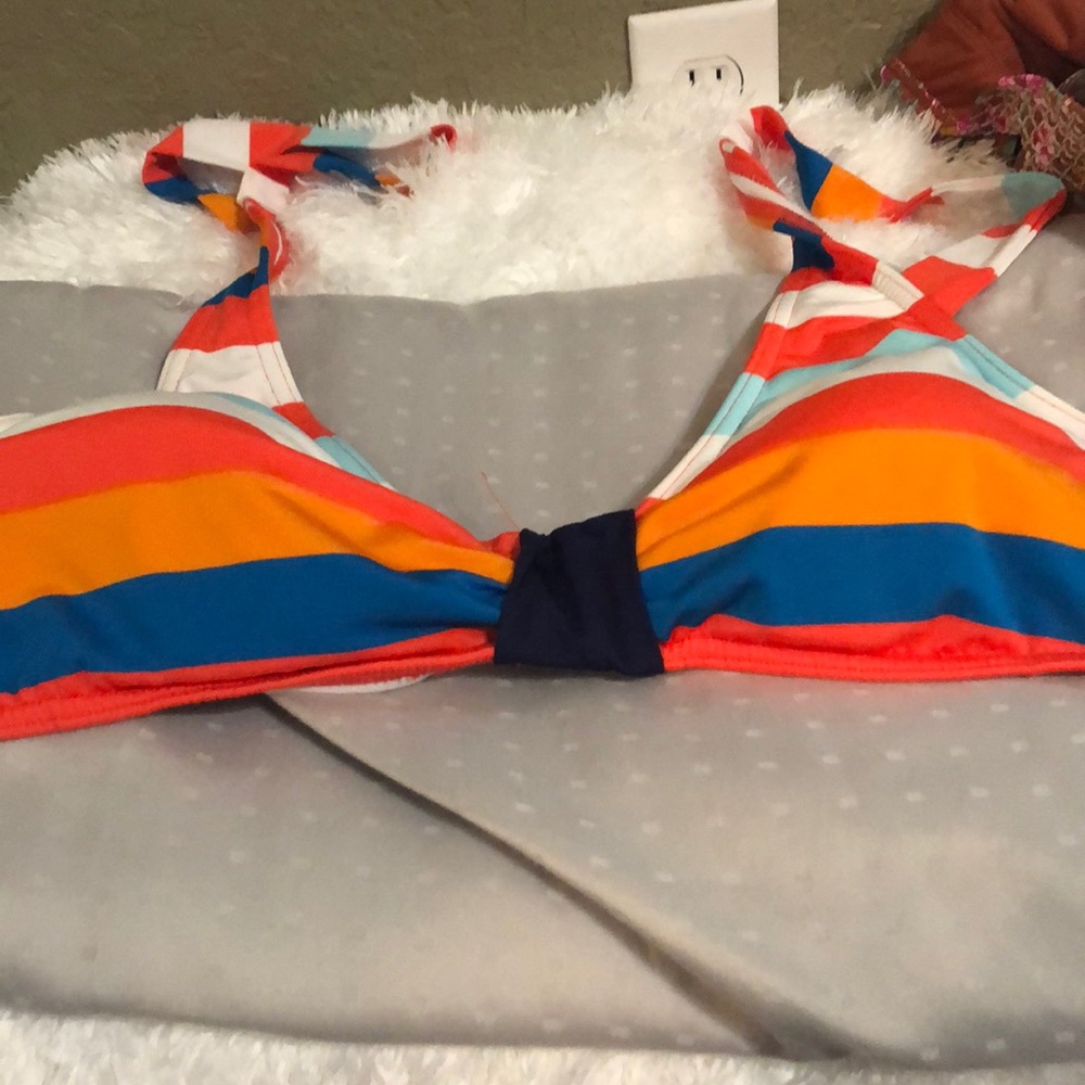 Bikini top